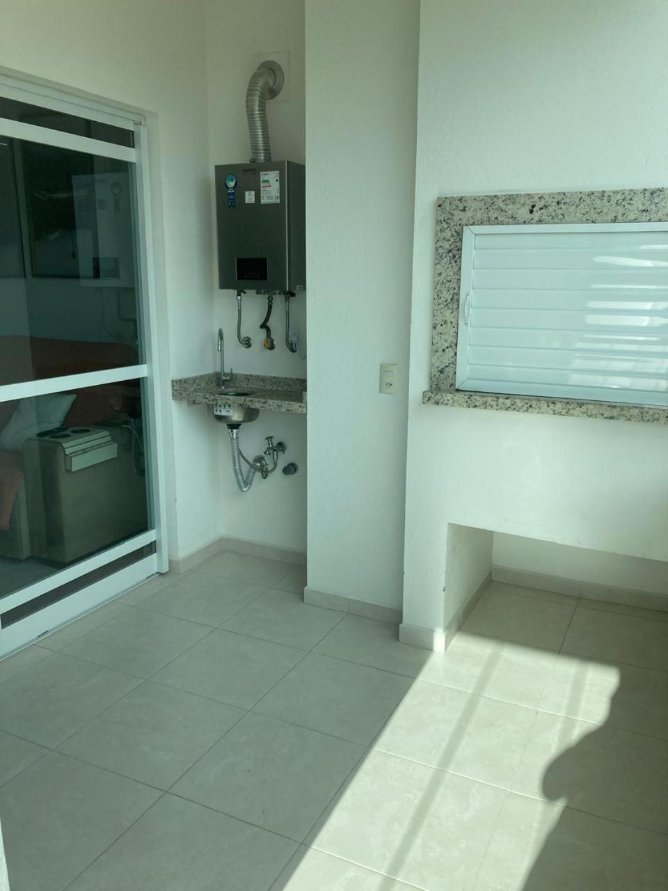 Apto 80M Da Praia Grande Vista Mar! Governador Celso Ramos Exterior photo